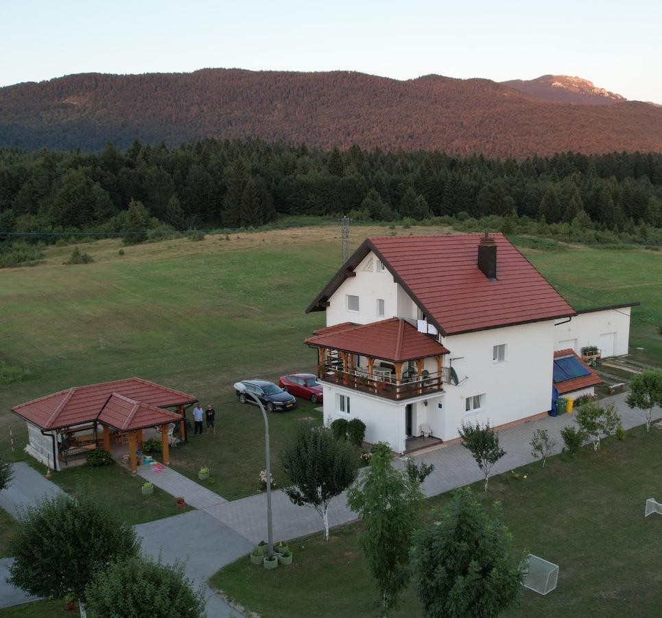 House Pljesevica Hotel Plitvička Jezera Buitenkant foto